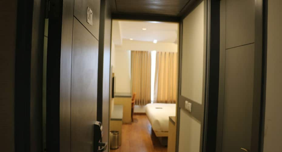 Hotel Superb, New Delhi 2